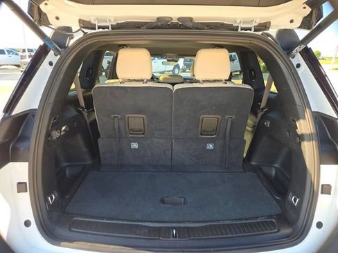 Used 2025 Jeep Grand Cherokee L Limited RWD image 22