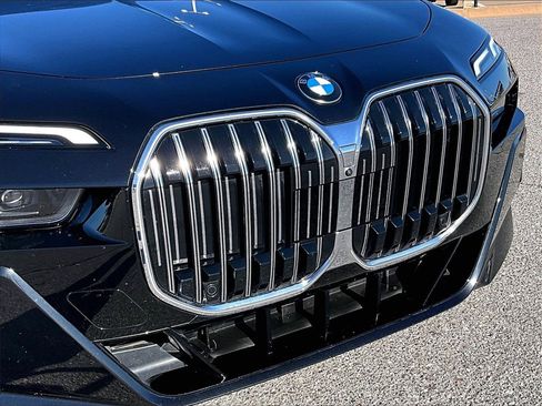 Used 2025 BMW 740i xDrive 740i xDrive image 20