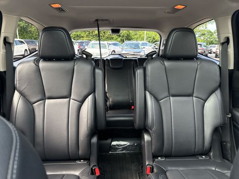 Used 2021 Subaru Ascent Touring w/ Popular Package #2 AWD/4WD image 15