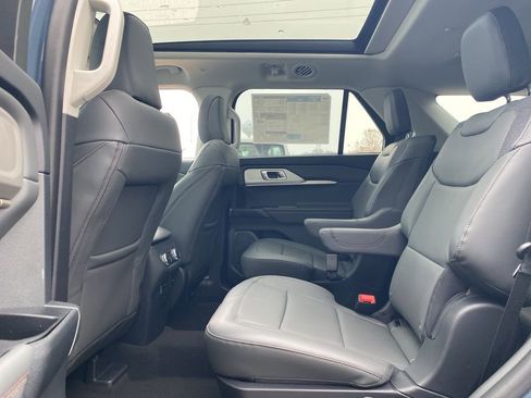 New 2026 Ford Explorer Active w/ Active Comfort Package image 26