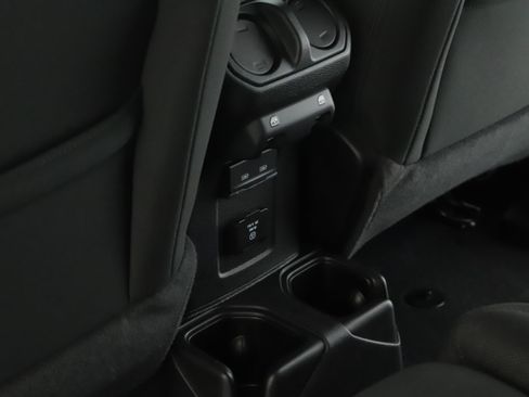 Used 2021 Jeep Wrangler Unlimited Sport w/ Sun And Sound Package AWD/4WD image 7