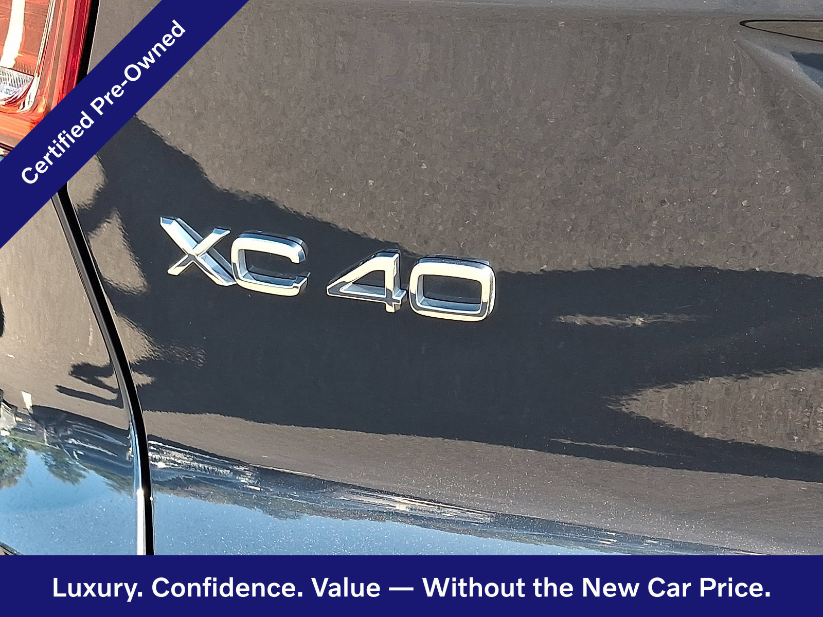 Certified 2022 Volvo XC40 T5 Momentum w/ Premium Package AWD/4WD image 30