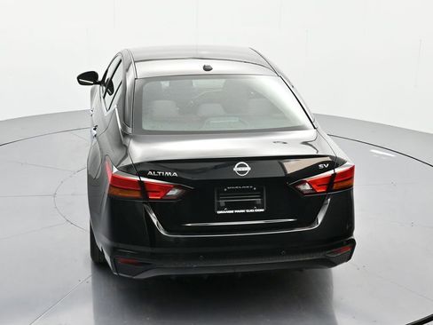 Used 2024 Nissan Altima 2.5 SV image 33