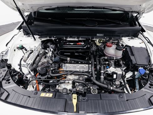 Certified 2023 Mercedes-Benz EQB 300 300 image 34