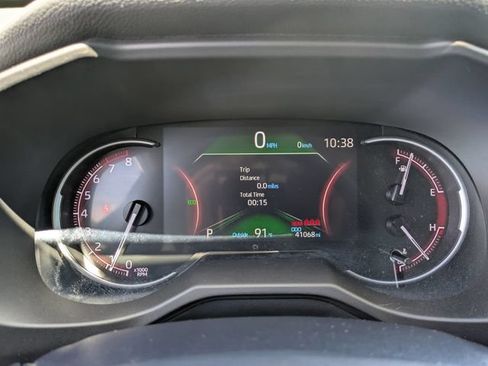 Used 2023 Toyota RAV4 LE FWD image 17