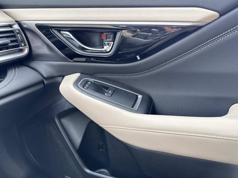 Used 2022 Subaru Outback Limited AWD/4WD image 25