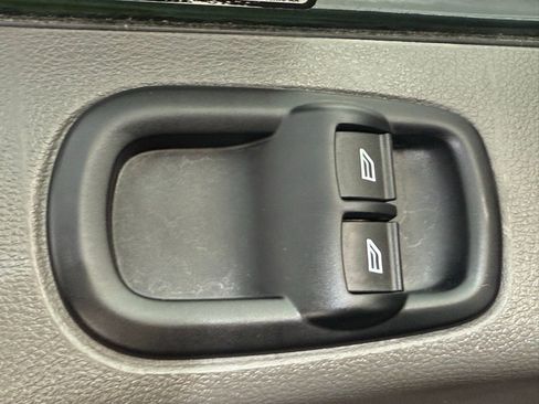 Used 2020 Ford Transit 350 XL image 24