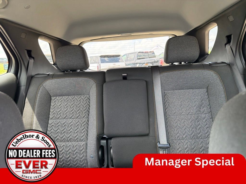 Used 2024 Chevrolet Equinox LT w/ LPO, Floor Liner Package FWD image 20