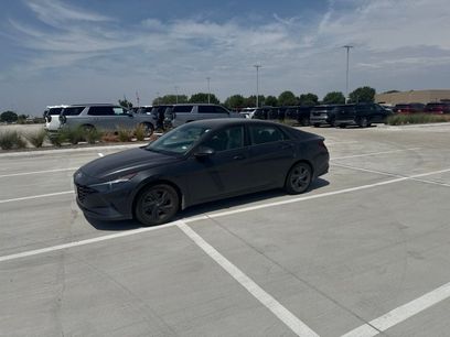 Used 2023 Hyundai Elantra SEL