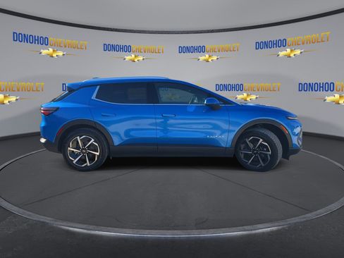 New 2026 Chevrolet Equinox EV LT image 9