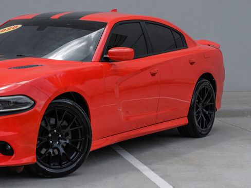 Used 2020 Dodge Charger GT w/ Plus Group RWD image 8