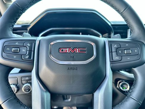 New 2026 GMC Sierra 1500 Elevation image 33