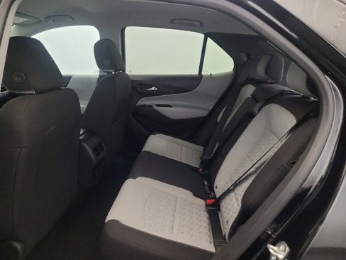 Used 2023 Chevrolet Equinox LS w/ LS Convenience Package AWD/4WD image 18