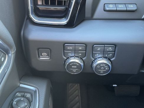 New 2026 GMC Sierra 1500 Denali image 18