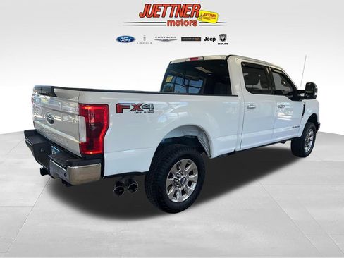 Used 2019 Ford F250 Lariat w/ Lariat Ultimate Package AWD/4WD image 6