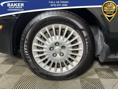 Used 2005 Mercury Sable GS image 27