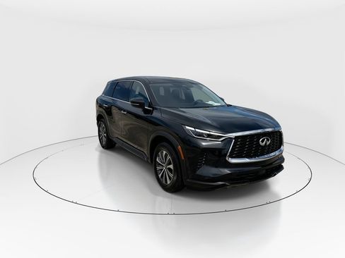 Used 2023 INFINITI QX60 Pure AWD/4WD image 2