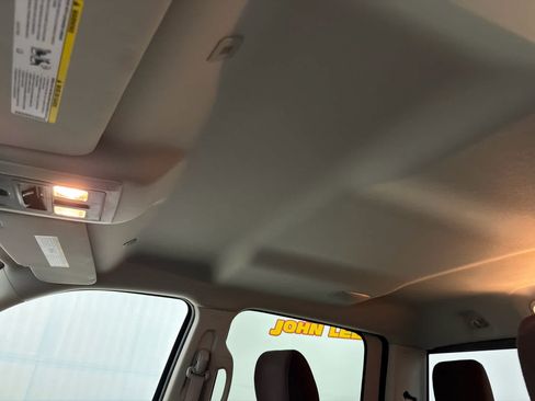 Used 2017 RAM 1500 Big Horn RWD image 15