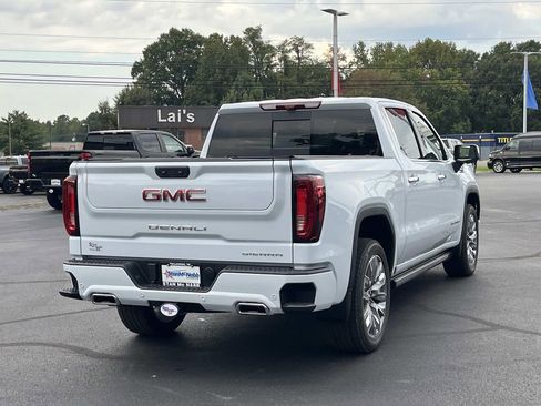 New 2026 GMC Sierra 1500 Denali image 7