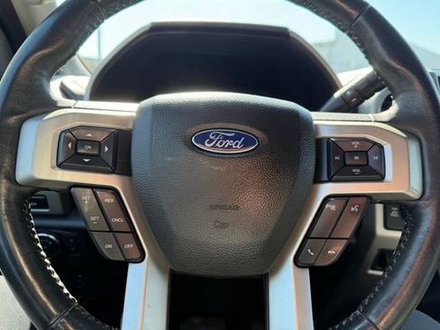 Used 2020 Ford F250 Lariat w/ Lariat Ultimate Package image 17