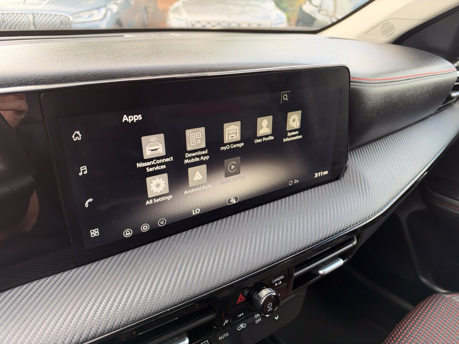 Used 2026 Nissan Kicks SR FWD image 16