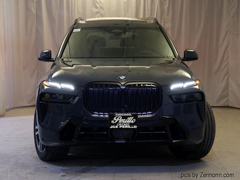 Used 2026 BMW X7 xDrive40i w/ M Sport Package AWD/4WD image 5