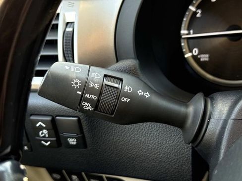 Used 2021 Lexus GX 460 Premium w/ Premium Package image 27