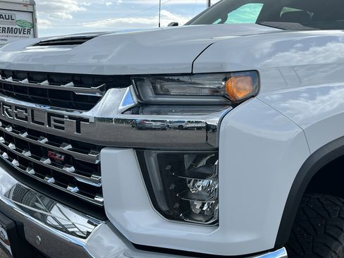 Used 2021 Chevrolet Silverado 3500 LTZ w/ LTZ Premium Texas Edition AWD/4WD image 9