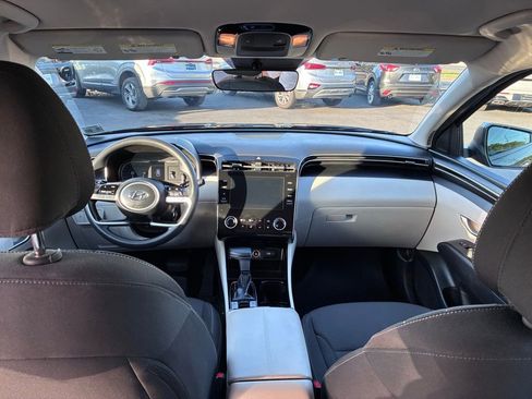 Used 2023 Hyundai Tucson SE AWD/4WD image 15