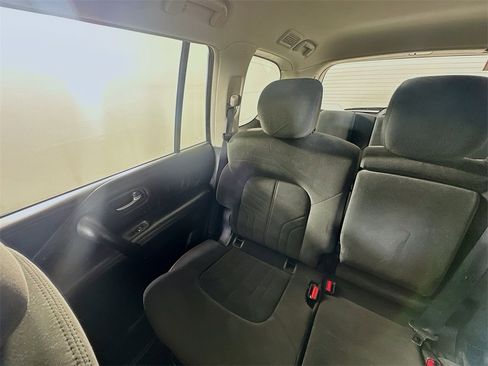 Used 2023 Nissan Armada S image 12