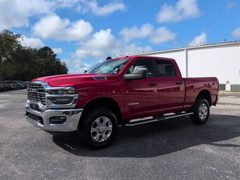 Used 2026 RAM 2500 Big Horn AWD/4WD image 7