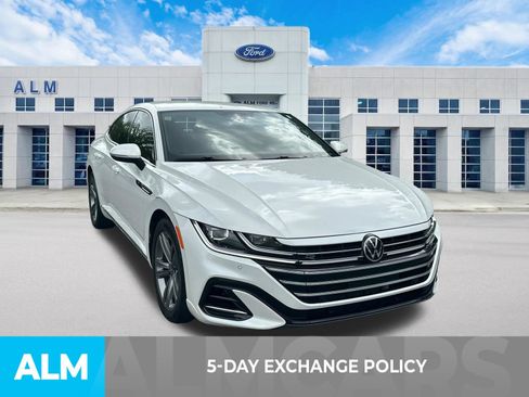 Used 2023 Volkswagen Arteon SE FWD image 3