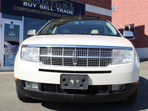 Used 2008 Lincoln MKX AWD image 4