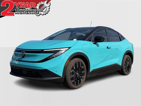 New 2026 Nissan Leaf Platinum+ w/ Cargo Package (Platinum+) image 1