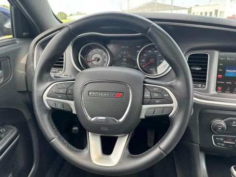 Used 2016 Dodge Charger SXT w/ Navigation & Travel Group RWD image 12