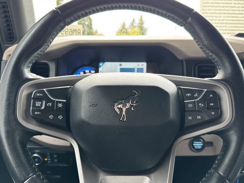 Used 2022 Ford Bronco Wildtrak AWD/4WD image 23