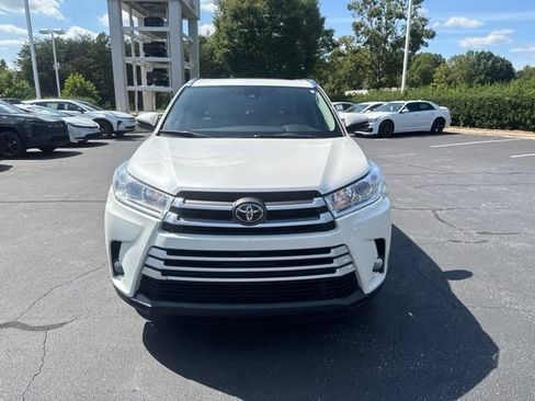 Used 2017 Toyota Highlander XLE FWD image 9