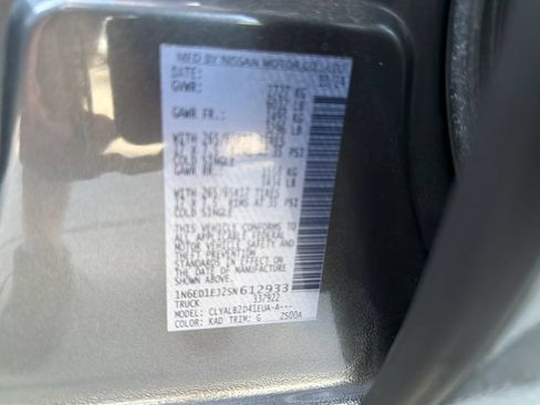 Used 2025 Nissan Frontier SV w/ Tow Package RWD image 31