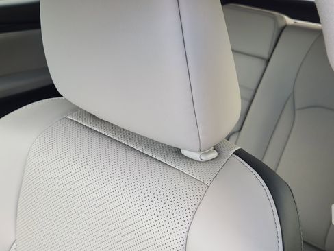 Used 2017 Lexus RX 350 FWD image 19