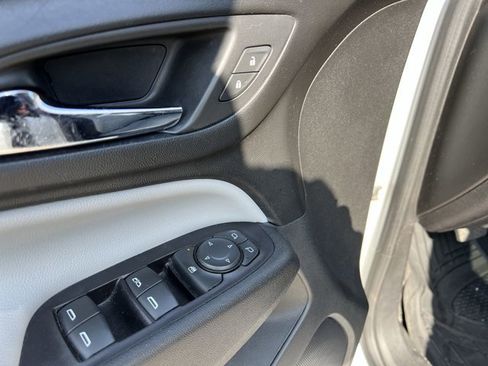 Used 2019 Chevrolet Equinox LT w/ LPO, Hit The Road Package image 24