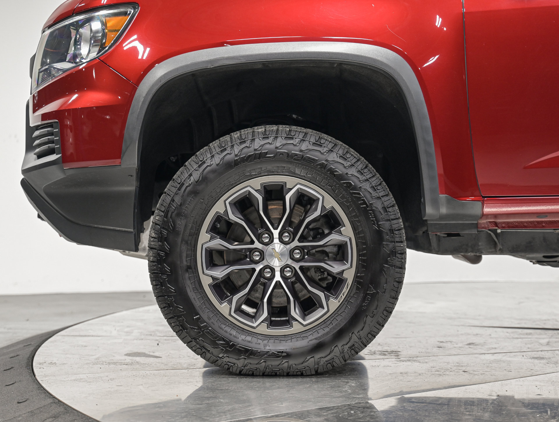Used 2021 Chevrolet Colorado ZR2 AWD/4WD image 3