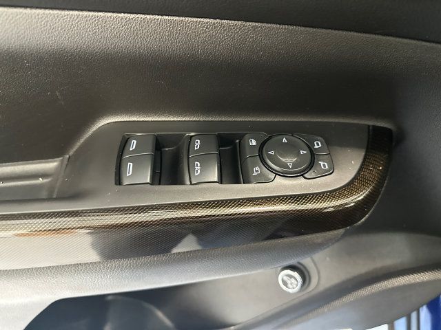 Used 2023 GMC Acadia AT4 w/ Technology Package AWD/4WD image 25