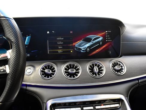 Used 2022 Mercedes-Benz AMG GT 43 image 40