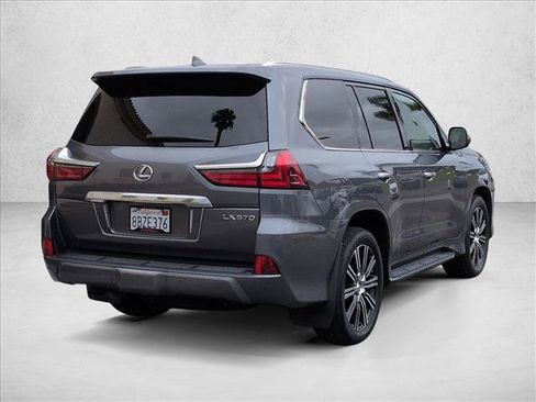 Used 2018 Lexus LX 570 4WD w/ Luxury Package image 5