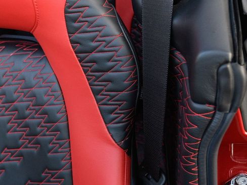 Used 2018 Aston Martin Vanquish Zagato image 27