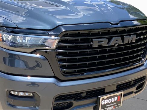 Used 2025 RAM 1500 Laramie w/ Night Edition AWD/4WD image 29