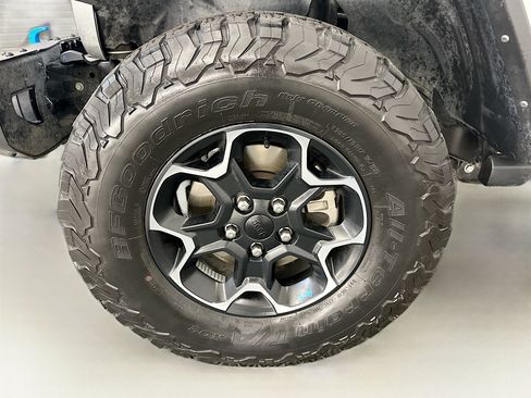 Used 2023 Jeep Wrangler Unlimited Rubicon 4xe w/ Steel Bumper Group AWD/4WD image 35