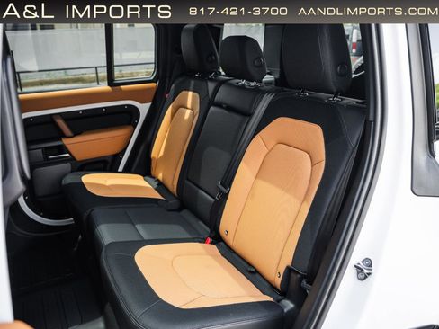Used 2023 Land Rover Defender 110 X-Dynamic SE AWD/4WD image 56