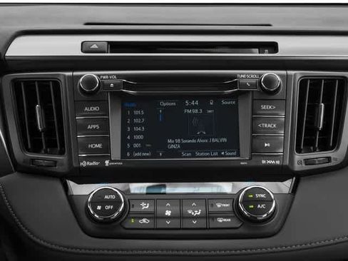 Used 2016 Toyota RAV4 XLE image 13