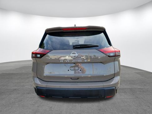Used 2025 Nissan Rogue SV FWD image 25